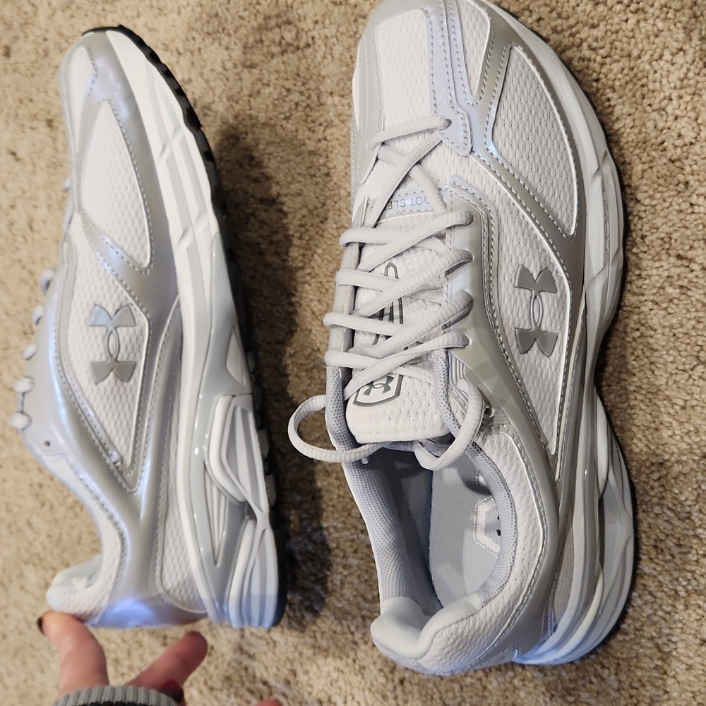 Under Armour HOVR Apparition Iridescent running shoes